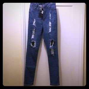 Fashion Nova Jeans, distressed, size 11 / 12, NWT